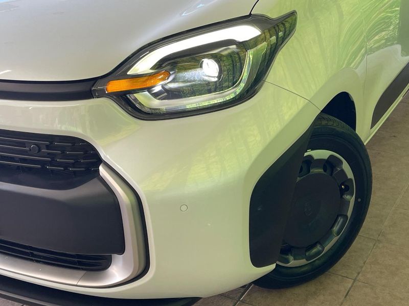 2025 Toyota Sienta 6AA-MXPL10G (UW-6aa372c1090f2)[20]