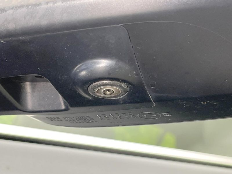 2020 Toyota Harrier 6BA-MXUA80 (UW-6aa372c80344a)[7]