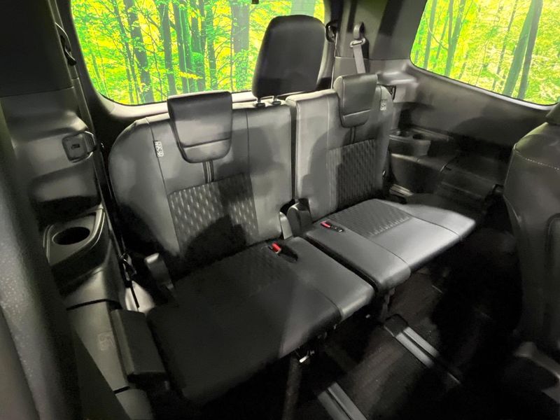 2025 Toyota Noah 6BA-MZRA90W (UW-6aa372f102a48)[27]