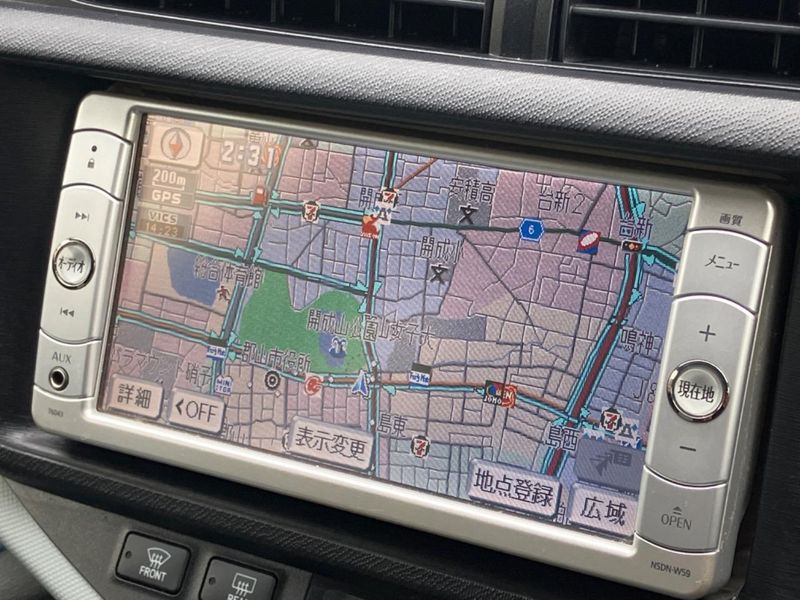 2014 Toyota Aqua DAA-NHP10 (UW-6aa372fca8381)[26]