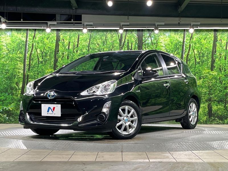 2016 Toyota Aqua DAA-NHP10 (UW-6aa372ffb6bcc)[0]