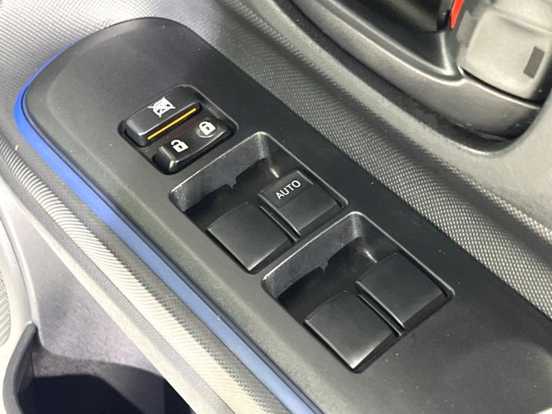 2015 Toyota Aqua DAA-NHP10 (UW-6aa3730713c70)[8]