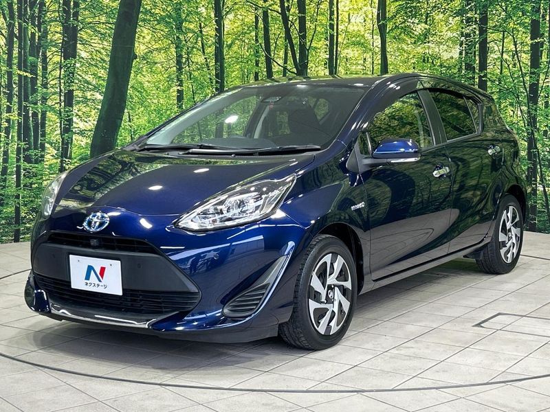2019 Toyota Aqua DAA-NHP10 (UW-6aa3730e5e18d)[16]