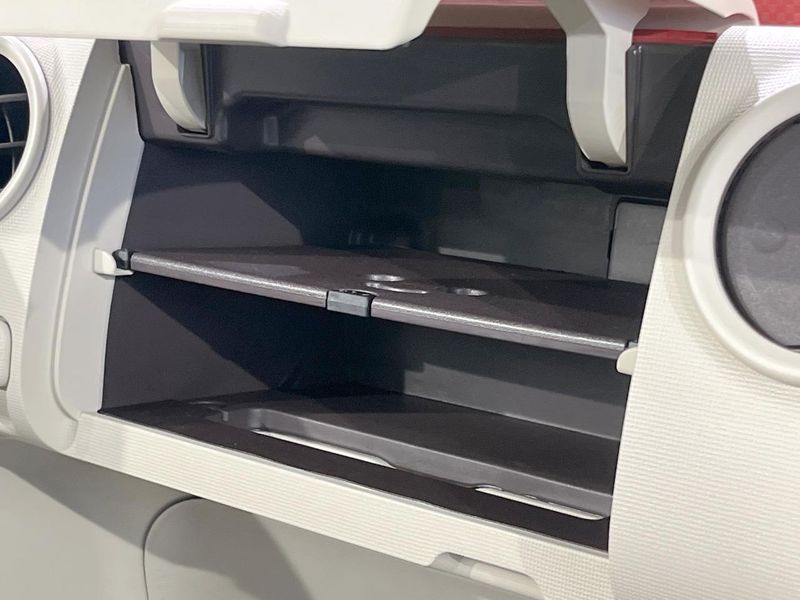2018 Toyota Porte DBA-NSP141 (UW-6aa37316457cd)[28]