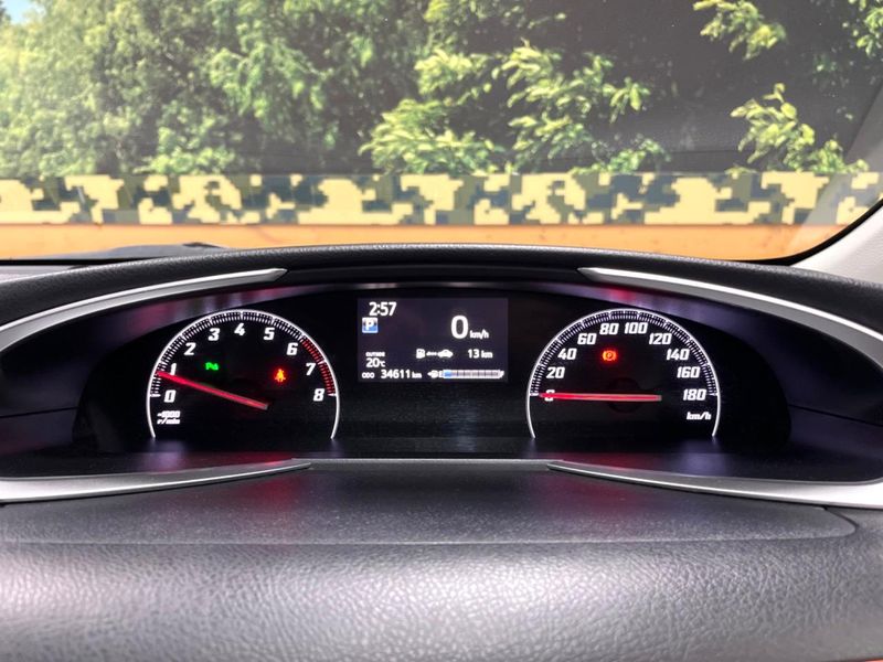 2019 Toyota Sienta DBA-NSP170G (UW-6aa3731d6055f)[29]
