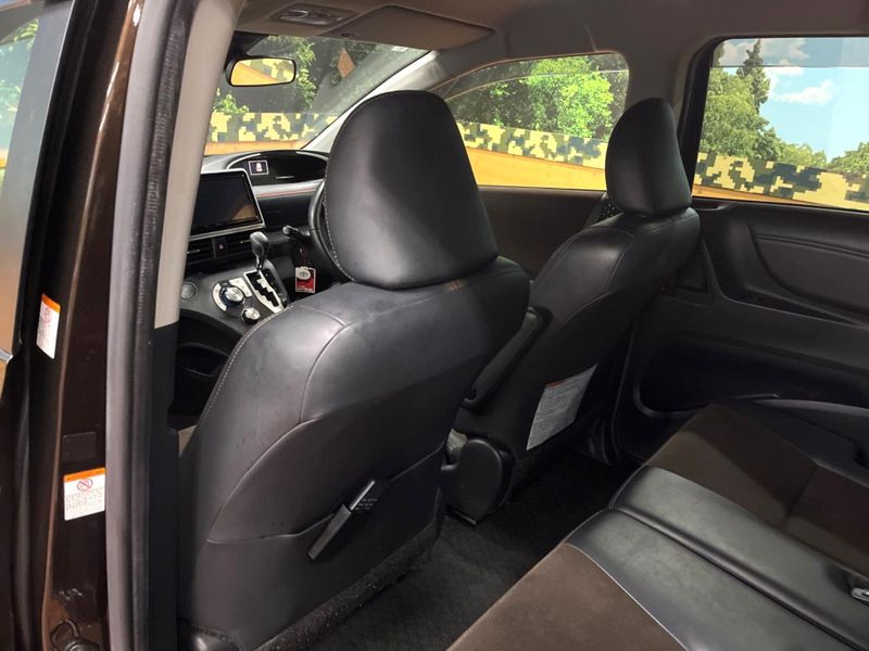 2019 Toyota Sienta DBA-NSP170G (UW-6aa3731d6055f)[7]