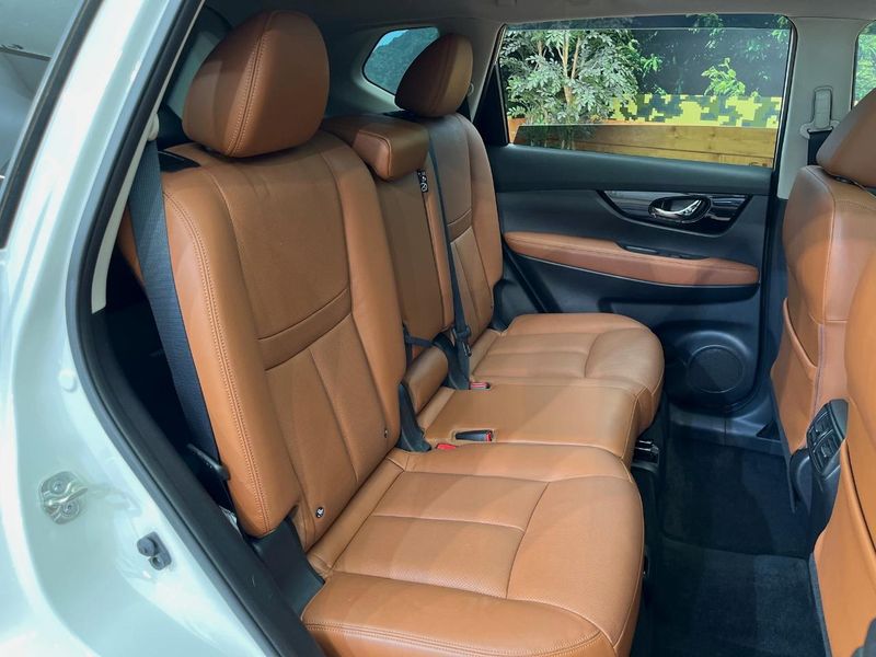 2020 Nissan X-Trail DBA-NT32 (UW-6aa373281acdb)[29]