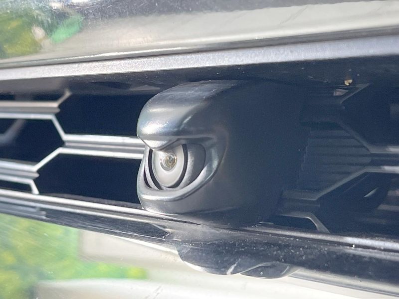2016 Honda Odyssey DBA-RC1 (UW-6aa3732e4faad)[8]