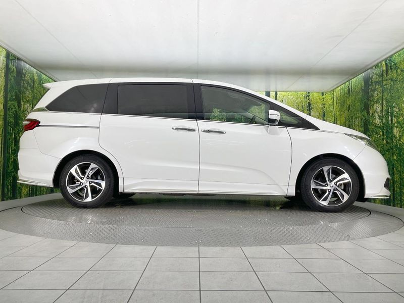 2016 Honda Odyssey DBA-RC1 (UW-6aa3732e4faad)[23]