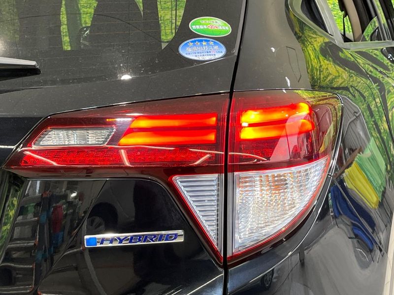 2014 Honda Vezel DAA-RU3 (UW-6aa373428db34)[24]