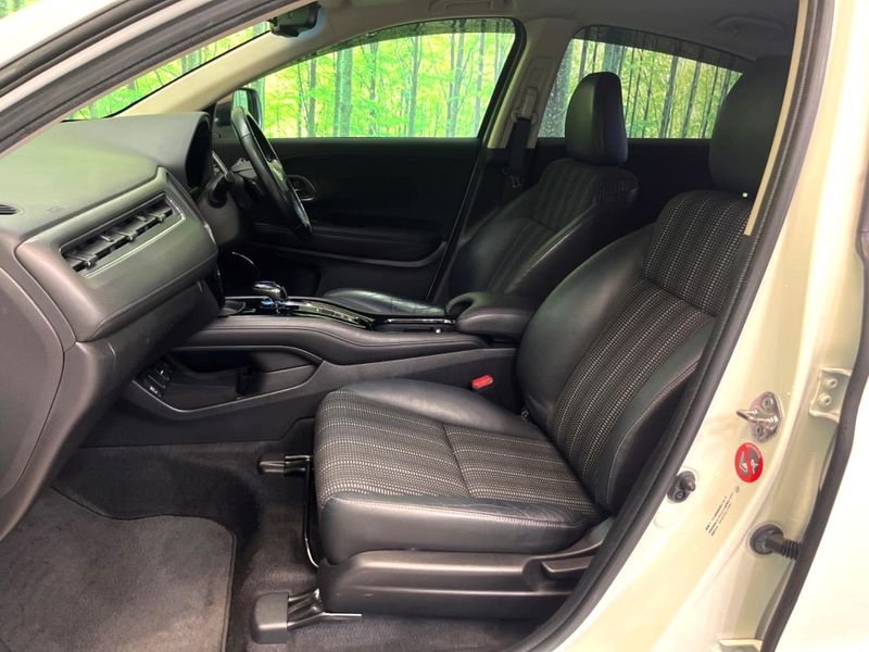 2015 Honda Vezel DAA-RU3 (UW-6aa37343a7177)[22]