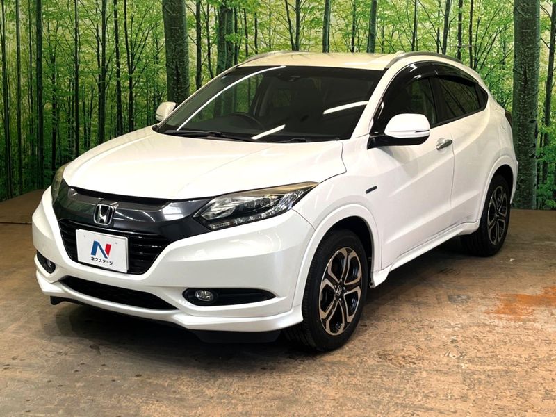 2015 Honda Vezel DAA-RU3 (UW-6aa37343a7177)[14]