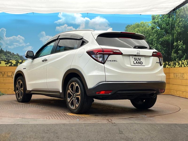 2017 Honda Vezel DAA-RU3 (UW-6aa37345bbcc3)[19]