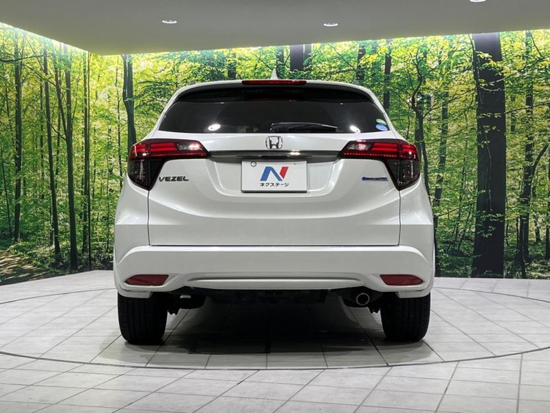 2020 Honda Vezel 6AA-RU3 (UW-6aa37348a28af)[13]
