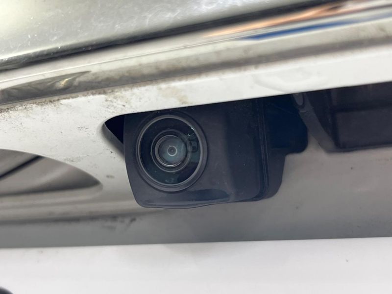 2020 Honda Vezel 6AA-RU3 (UW-6aa37348a28af)[19]