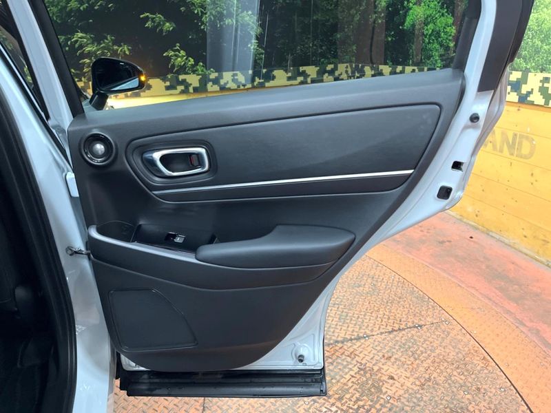 2021 Honda Vezel 6AA-RV5 (UW-6aa3734ccb68d)[29]