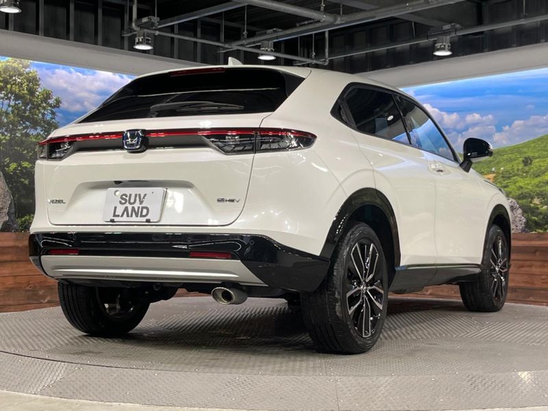 2022 Honda Vezel 6AA-RV5 (UW-6aa3734feb758)[19]