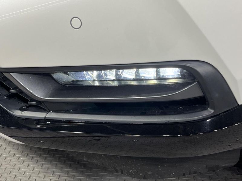 2022 Honda Vezel 6AA-RV5 (UW-6aa3734feb758)[10]