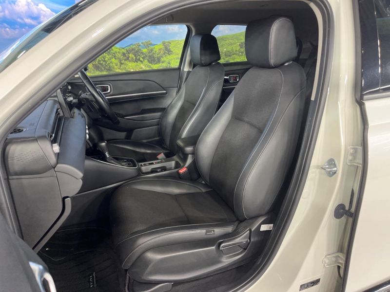 2022 Honda Vezel 6AA-RV5 (UW-6aa3734feb758)[26]