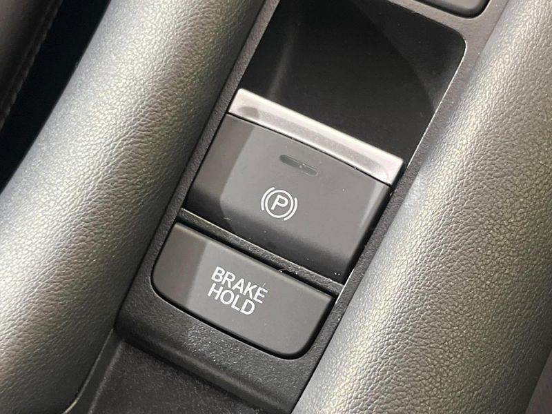 2024 Honda ZR-V 6AA-RZ4 (UW-6aa37361c85bf)[14]