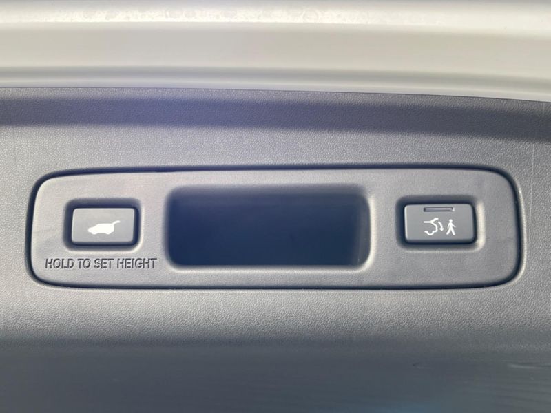2023 Honda ZR-V 6AA-RZ6 (UW-6aa3736426603)[25]