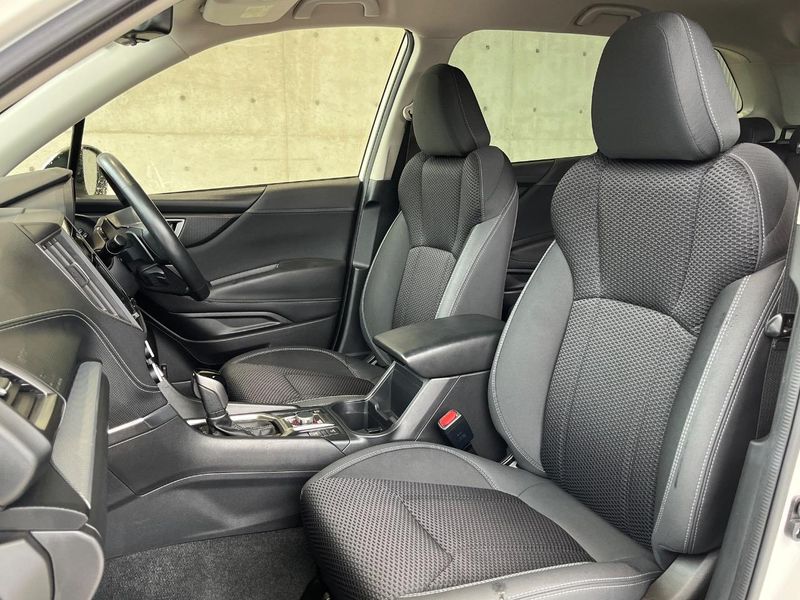 2021 Subaru Forester 5AA-SKE (UW-6aa37380db90d)[28]