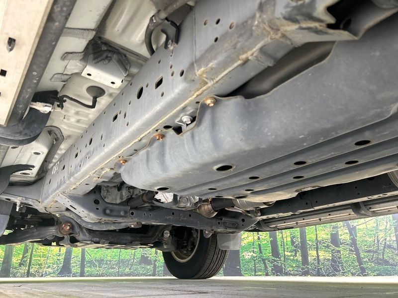 2019 Toyota Land Cruiser Prado CBA-TRJ150W (UW-6aa373939041b)[24]