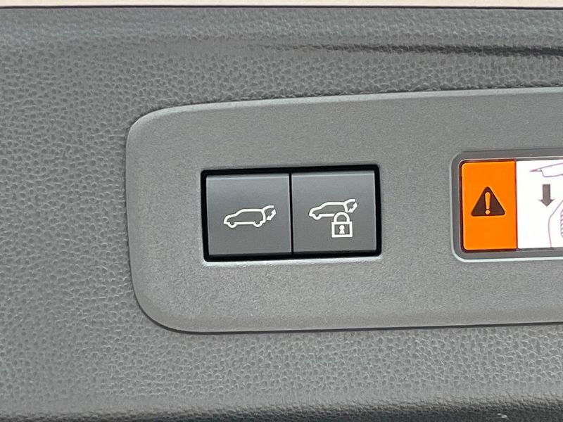 2024 Toyota Land Cruiser 250 3BA-TRJ250W (UW-6aa373a03e47b)[15]