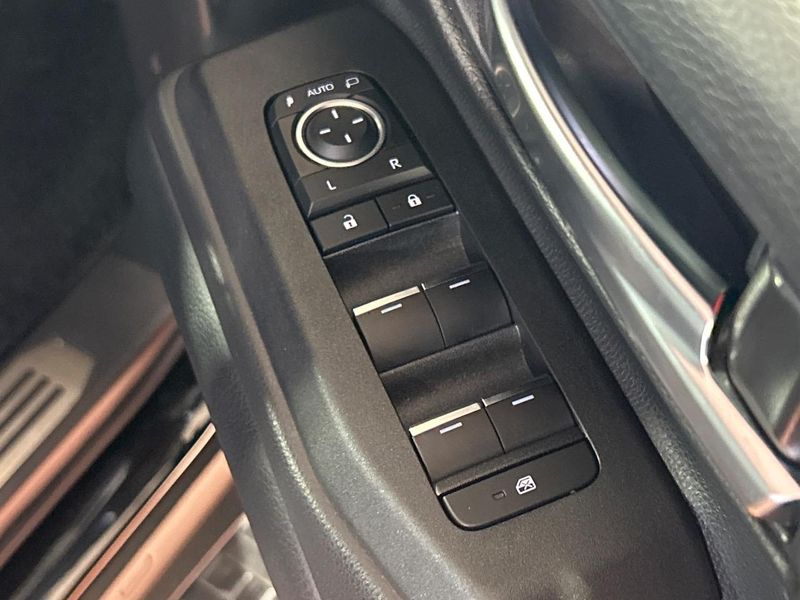2025 Toyota Land Cruiser 250 3BA-TRJ250W (UW-6aa373a2c95ee)[4]