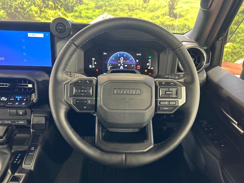 2026 Toyota Land Cruiser 250 3BA-TRJ250W (UW-6aa373a5c77ef)[29]