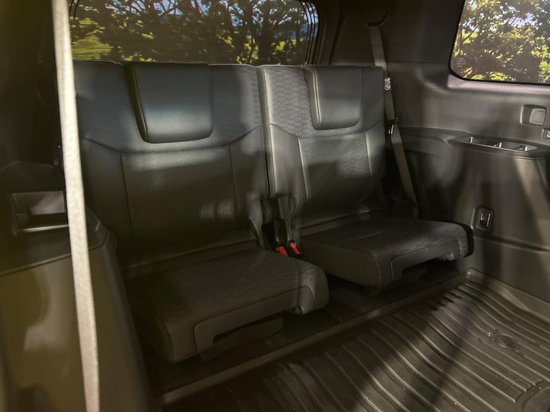 2026 Toyota Land Cruiser 250 3BA-TRJ250W (UW-6aa373a5c77ef)[25]
