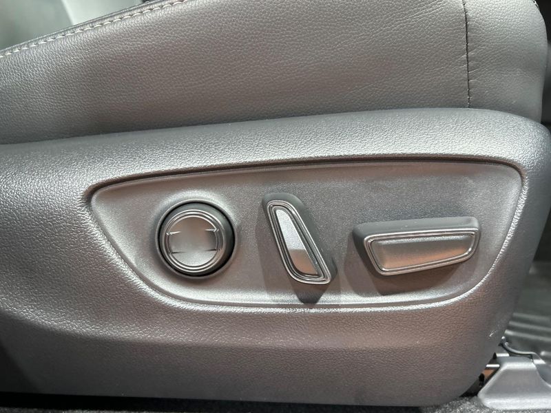 2026 Toyota Land Cruiser 250 3BA-TRJ250W (UW-6aa373a5c77ef)[21]