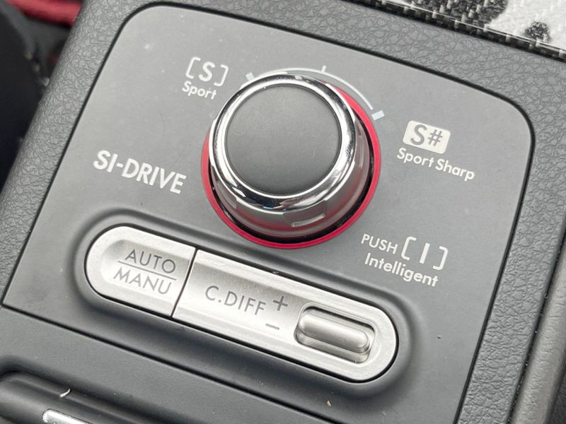 2016 Subaru WRX STI CBA-VAB (UW-6aa373aaf3c7b)[9]
