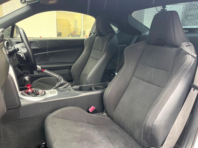 2018 Toyota 86 DBA-ZN6 (UW-6aa373f7d799c)[27]