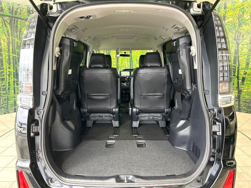 2015 Toyota Voxy DBA-ZRR80W (UW-6aa3740006cc9)[25]