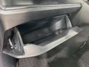 2017 Toyota Voxy DBA-ZRR80W (UW-6aa3740374151)[28]