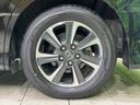 2017 Toyota Voxy DBA-ZRR80W (UW-6aa3740374151)[12]