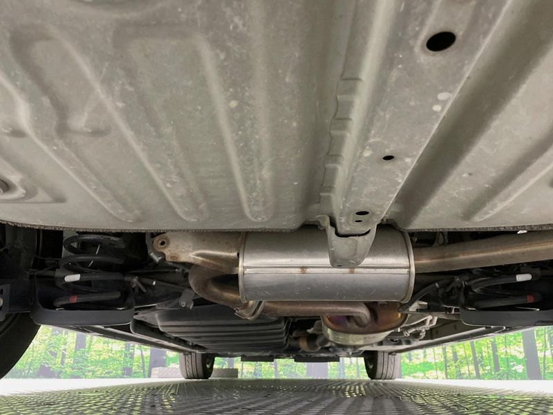 2017 Toyota Noah DBA-ZRR80W (UW-6aa37403e53dc)[22]