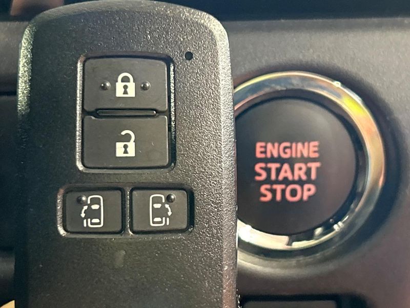 2021 Toyota Voxy 3BA-ZRR80W (UW-6aa3740c08203)[5]