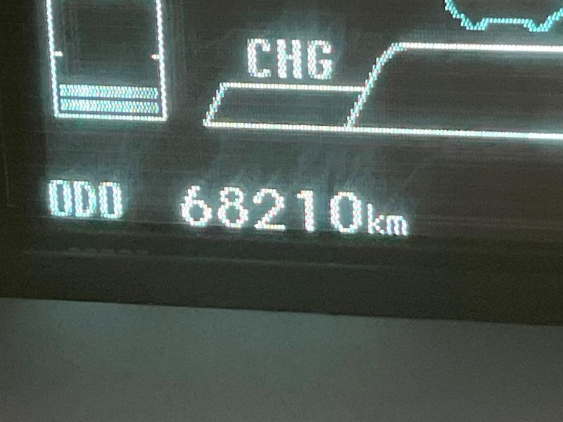 2015 Toyota Prius DAA-ZVW30 (UW-6aa37422ca599)[2]