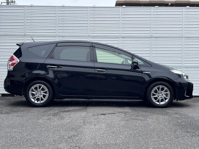2019 Toyota Prius α DAA-ZVW41W (UW-6aa37429027a9)[10]