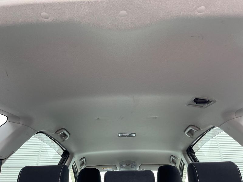 2019 Toyota Prius α DAA-ZVW41W (UW-6aa37429027a9)[23]