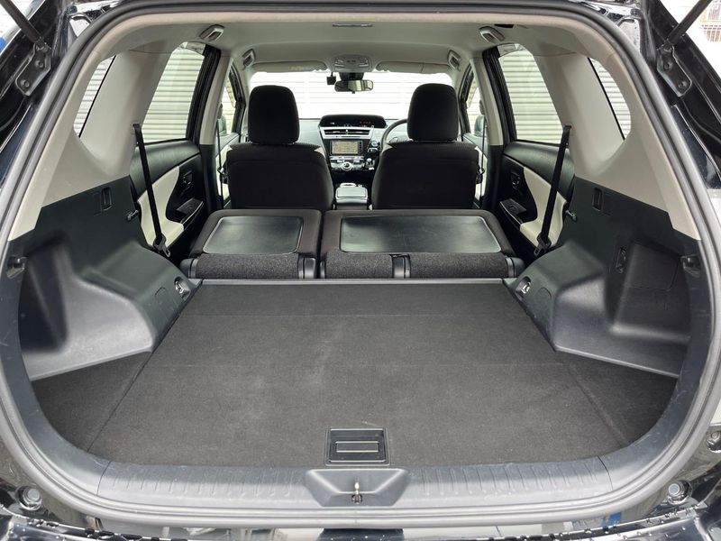 2019 Toyota Prius α DAA-ZVW41W (UW-6aa37429027a9)[24]