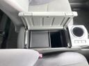 2011 Toyota Prius α DAA-ZVW41W (UW-6aa374295bf18)[17]