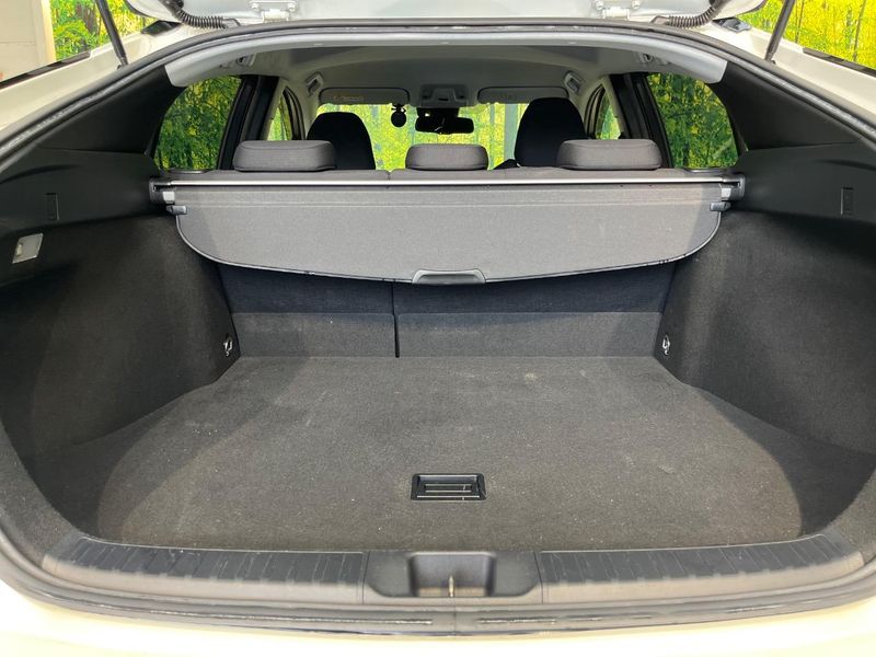 2018 Toyota Prius DAA-ZVW50 (UW-6aa3742eb62ea)[14]