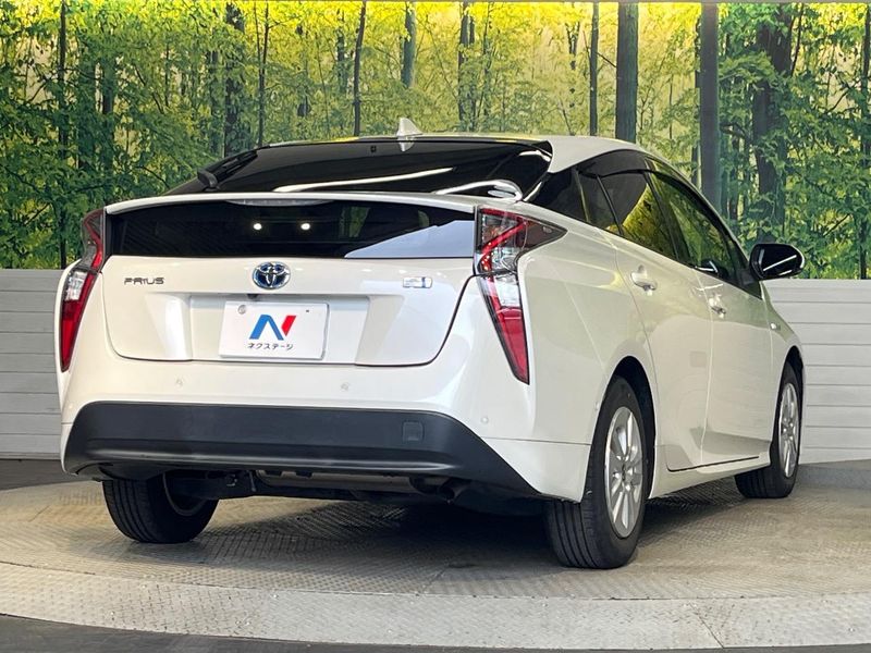 2018 Toyota Prius DAA-ZVW50 (UW-6aa3742eb62ea)[22]
