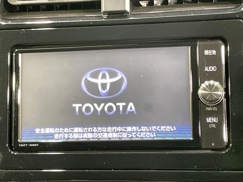 2016 Toyota Prius DAA-ZVW50 (UW-6aa374301513a)[17]