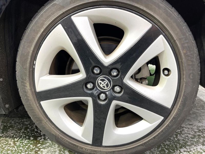 2016 Toyota Prius DAA-ZVW50 (UW-6aa3743089b02)[10]