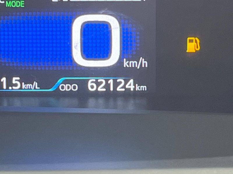2017 Toyota Prius DAA-ZVW50 (UW-6aa37430d16dc)[2]