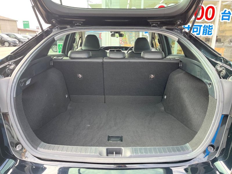2020 Toyota Prius DAA-ZVW51 (UW-6aa374364e7d0)[16]